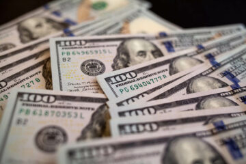 Kurs dolara do złotówki (USD/PLN) dzisiaj, 11.02.2026: 3.5387 PLN. Czy dolar traci na wartości?