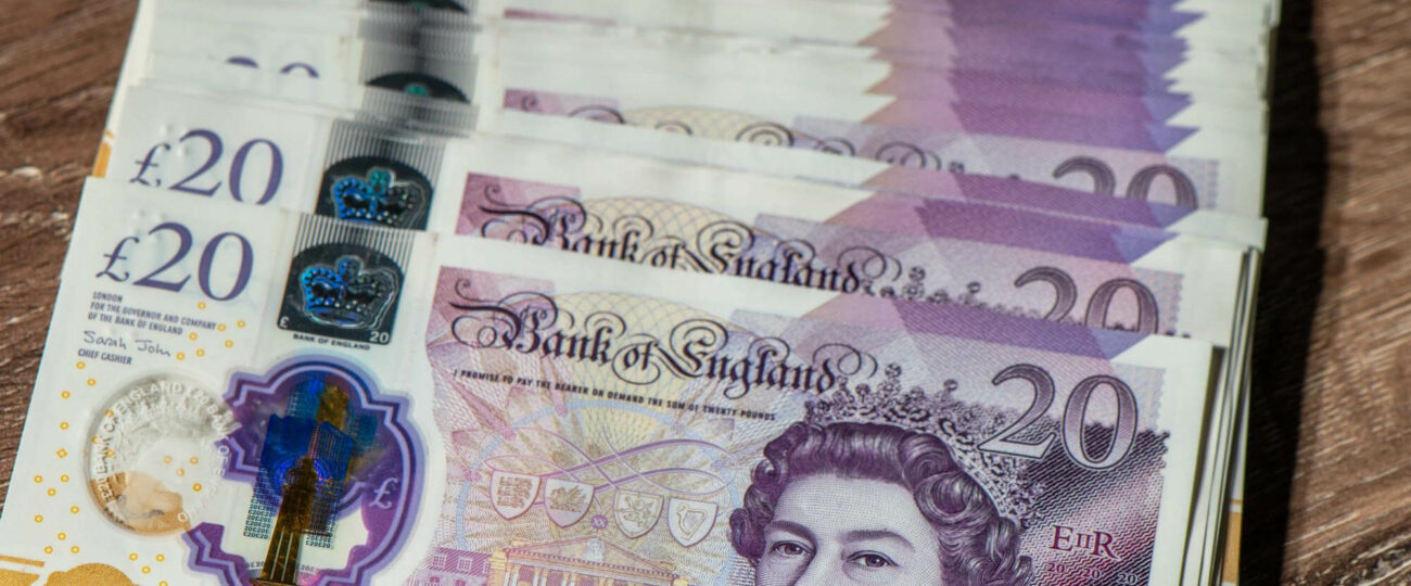 Kurs funta do złotówki (GBP/PLN) dzisiaj [10.02.2026]? Co się dzieje z funtem? Analiza trendu